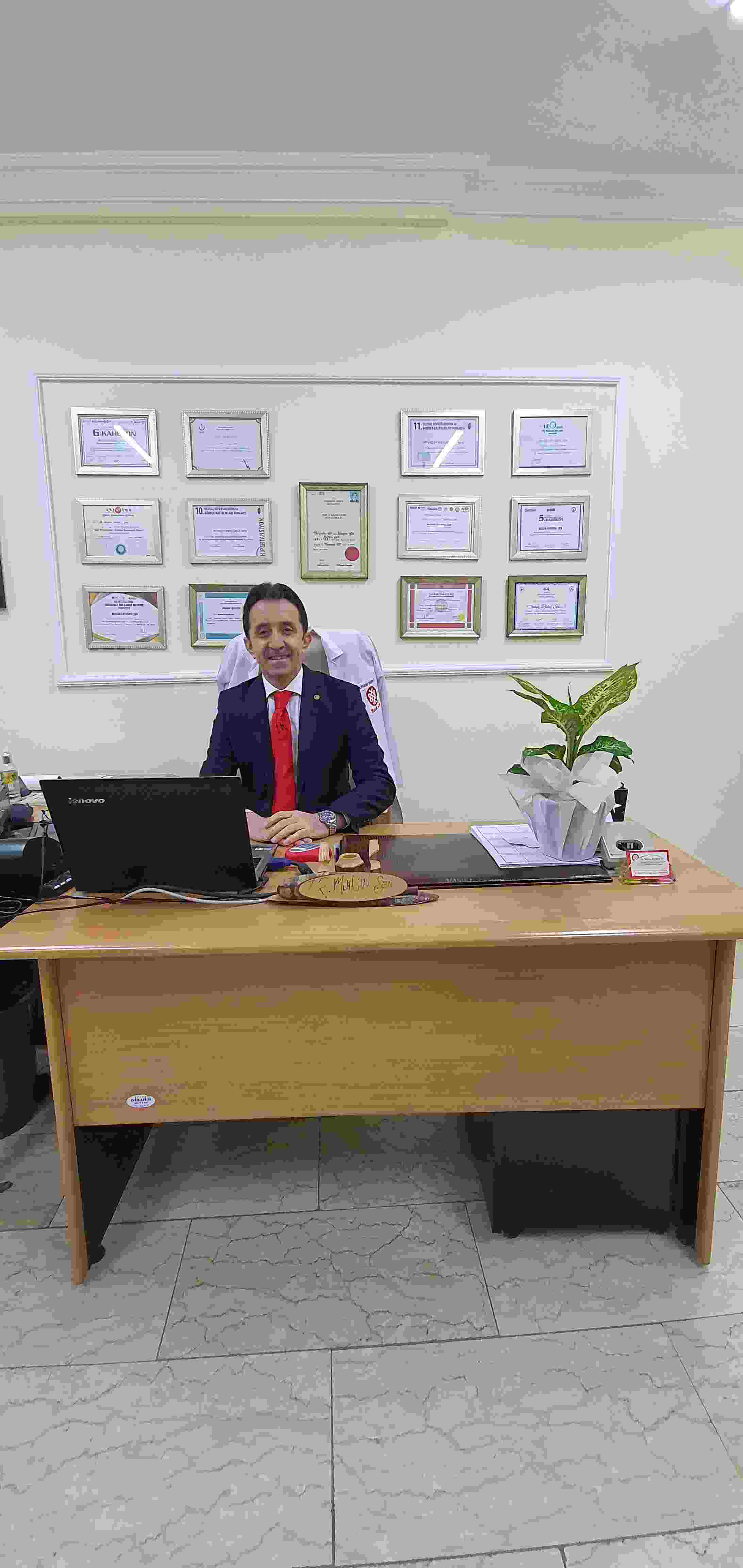 Dr. MUHSİN ERTUĞRUL ŞEN