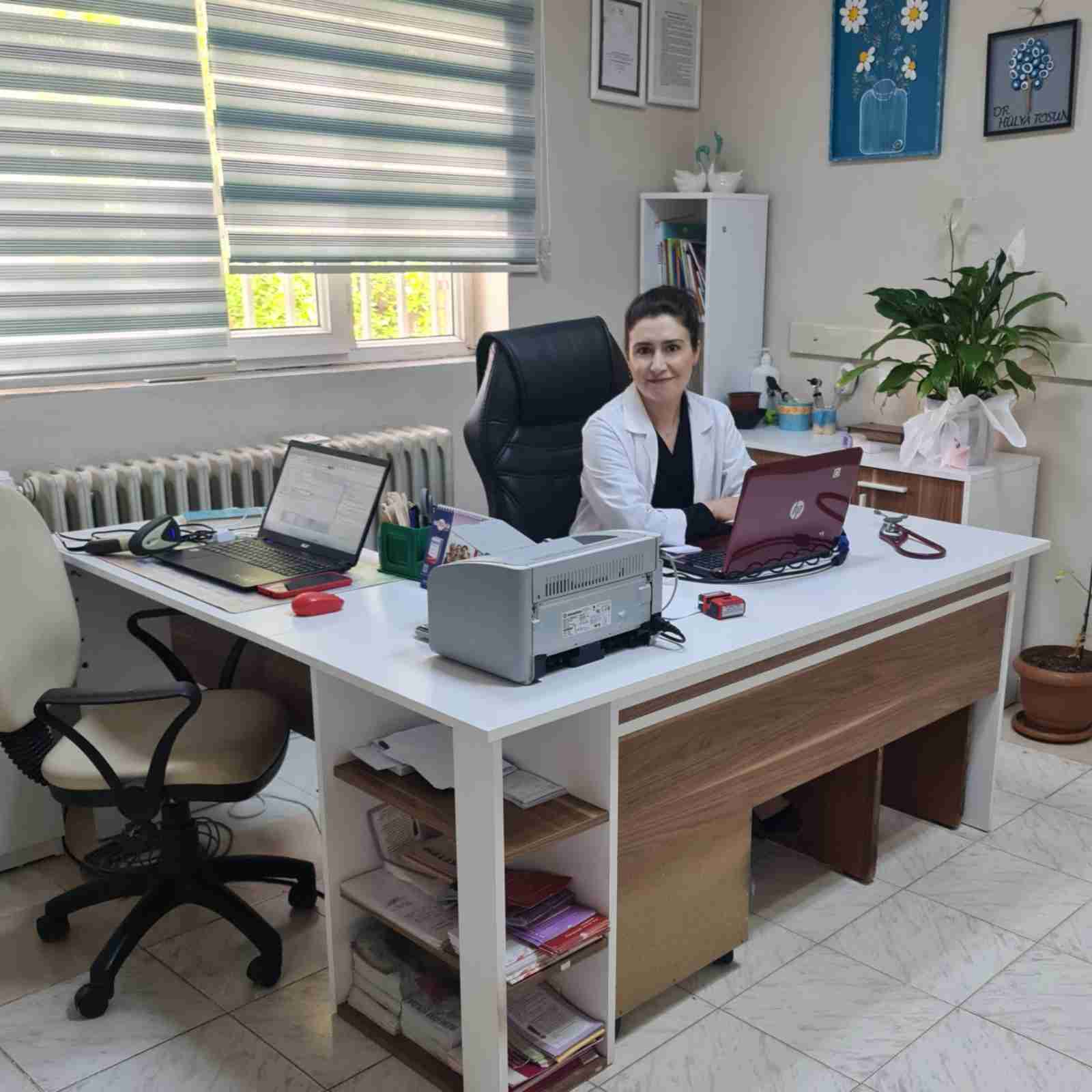 DR. HÜLYA TOSUN
