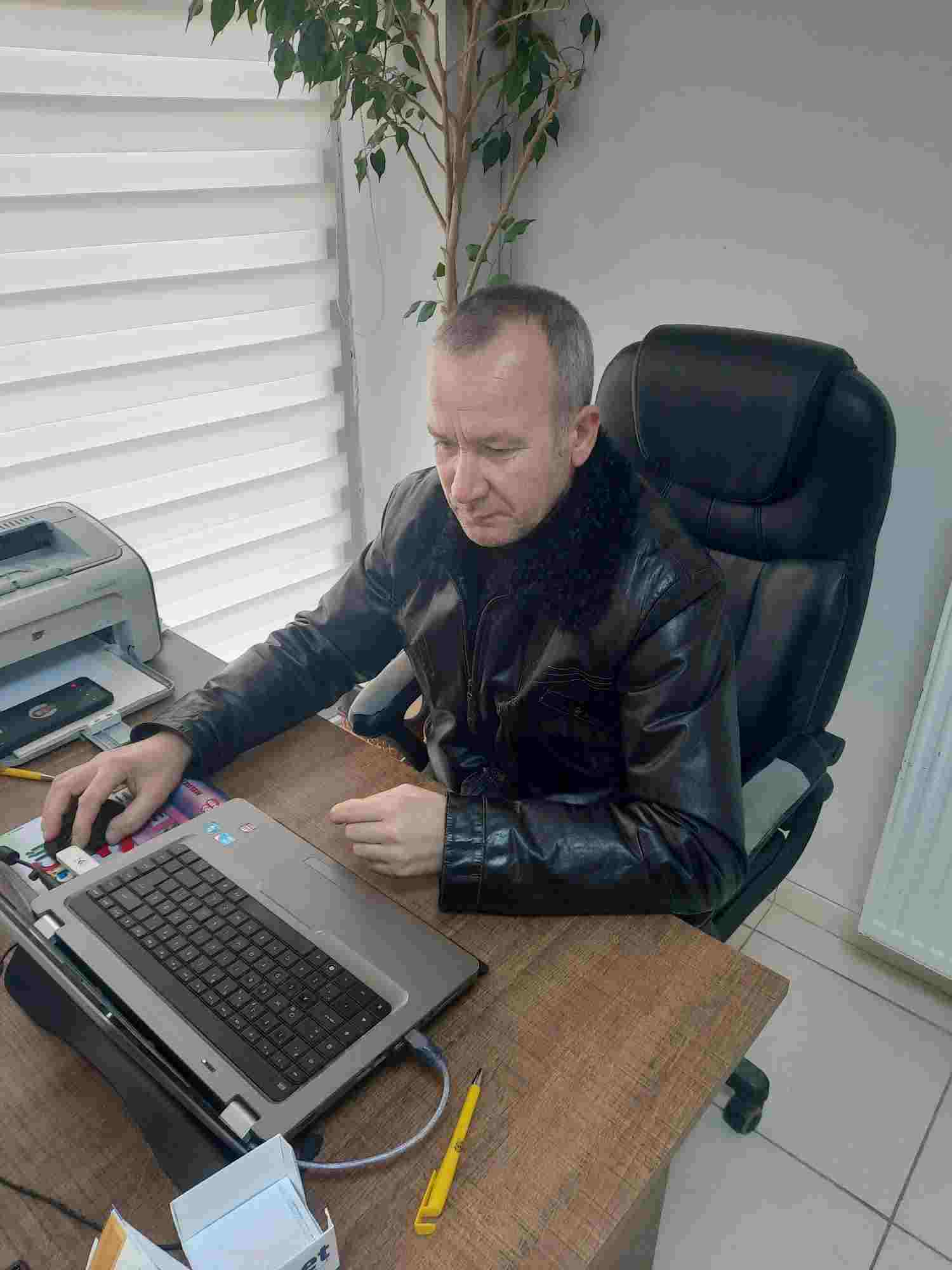 DR. TUNCER YOLCU