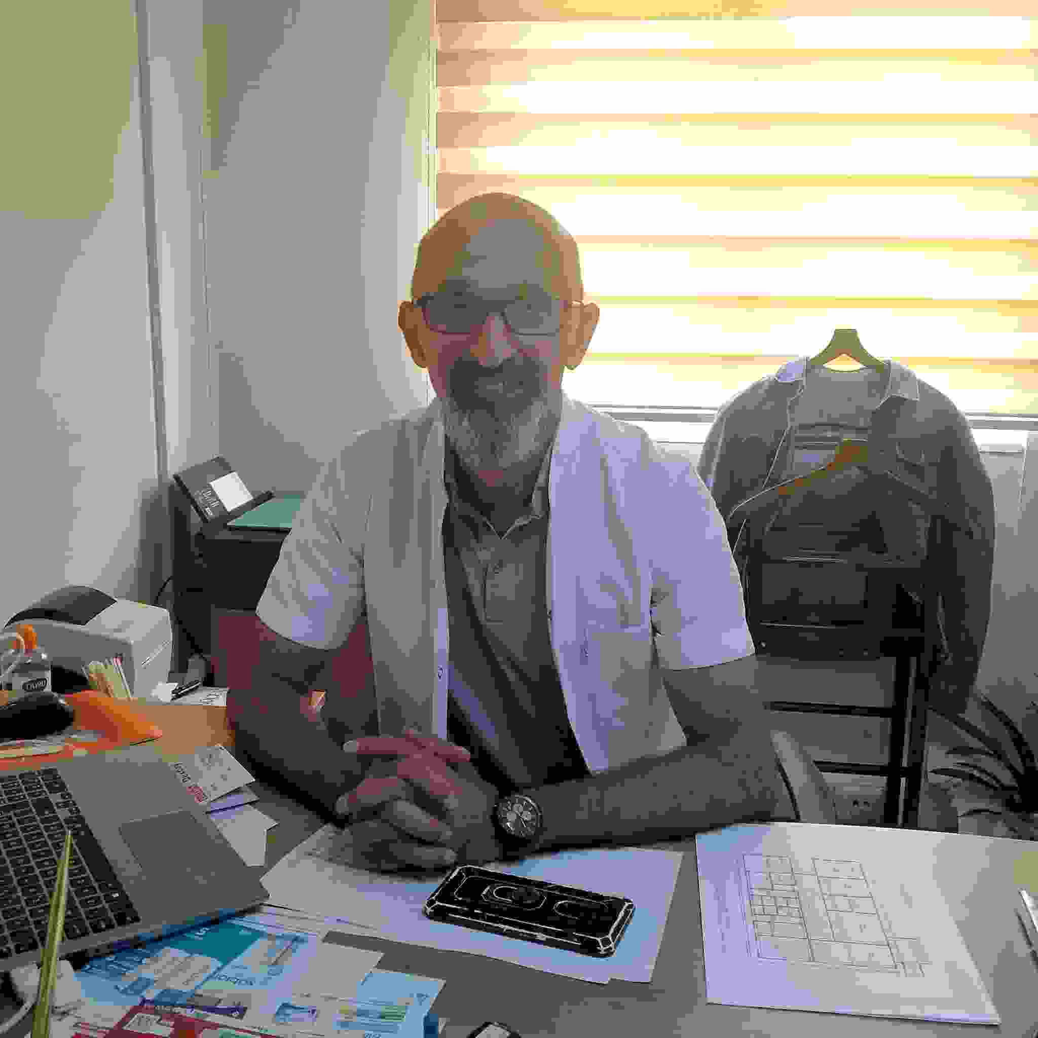 DR. HALİL ERTUĞ