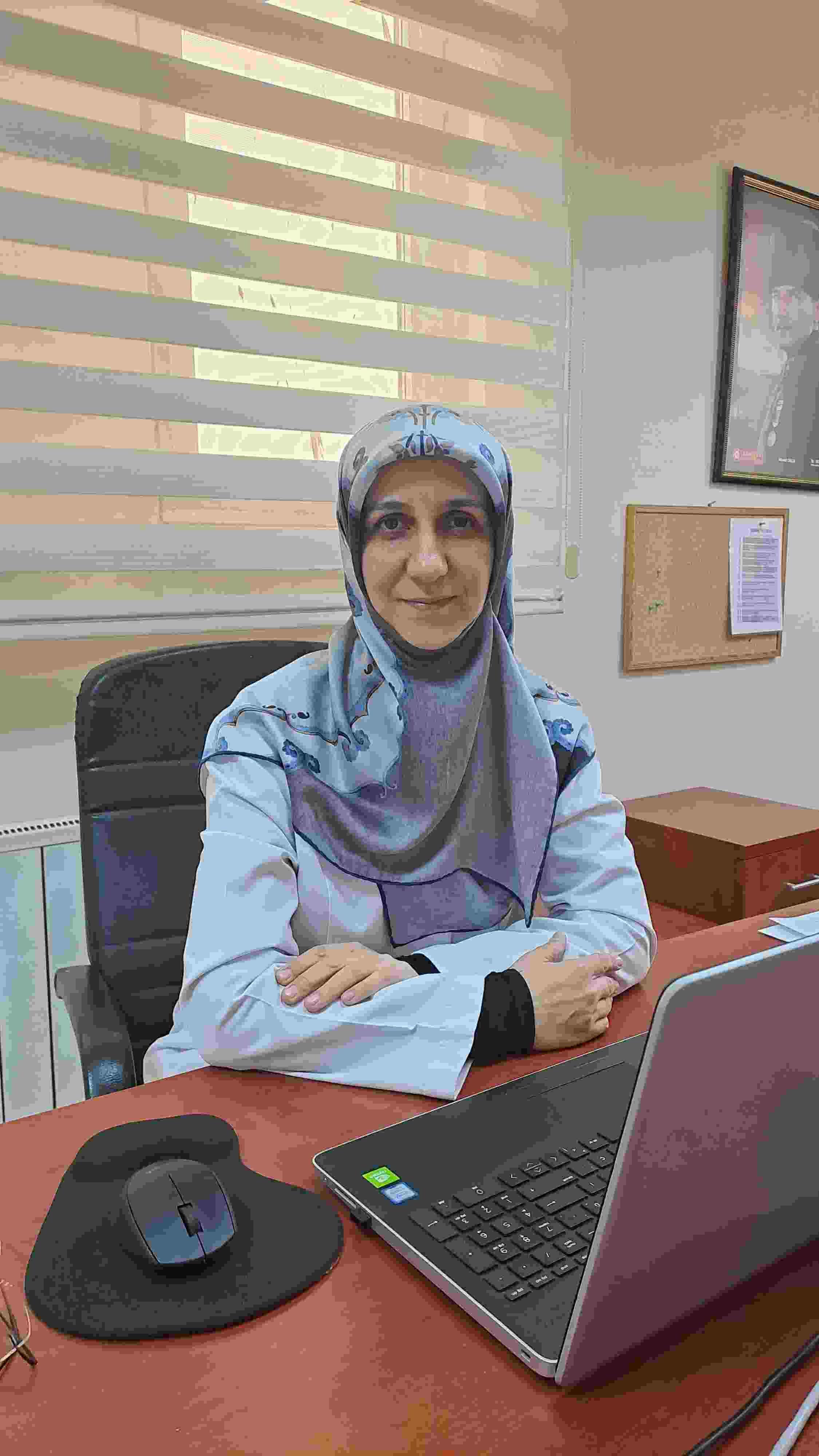 DR. FATİMA OVA